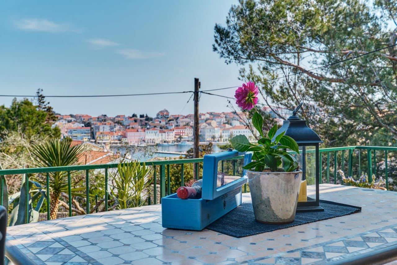 Cappelli Apartments - Losinj มาลีโลชินจ์ ภายนอก รูปภาพ