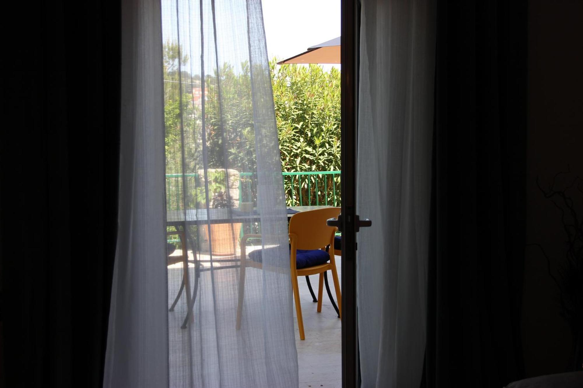 Cappelli Apartments - Losinj มาลีโลชินจ์ ภายนอก รูปภาพ
