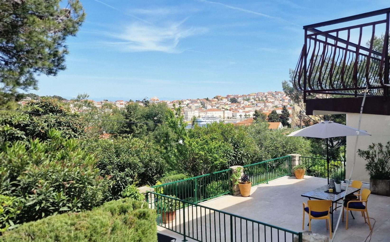 Cappelli Apartments - Losinj มาลีโลชินจ์ ภายนอก รูปภาพ